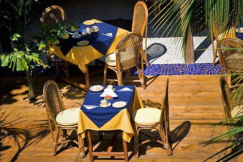 Bougainvillea Guest House Кандолім Екстер'єр фото